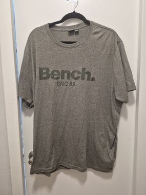 Bench Men's Grey Logo Short Sleeve Tee